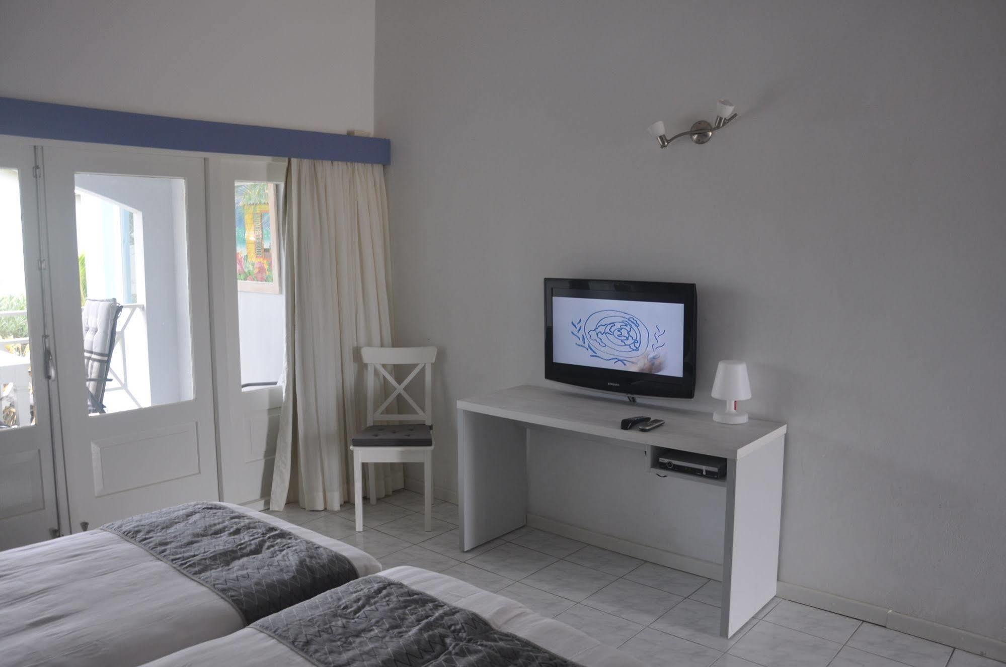 Blue Bay Lodges Curacao Exterior foto